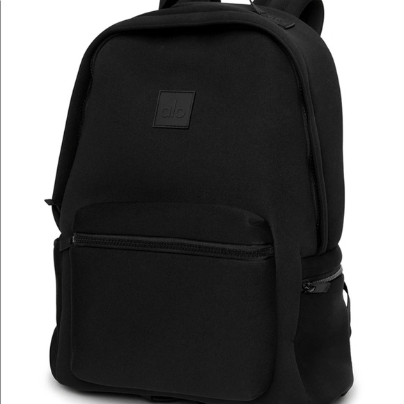 alo stow backpack